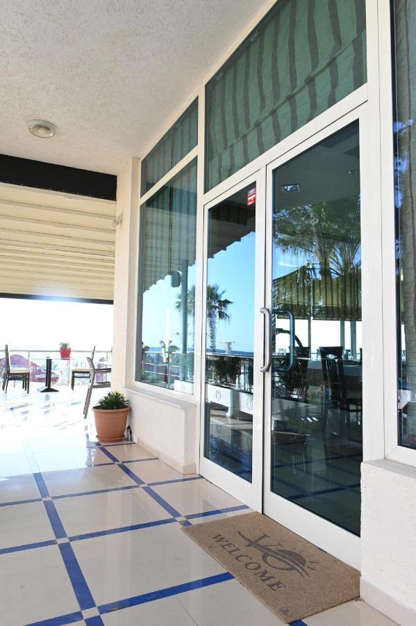 Vila Oxinn Kryemëdhej Exterior foto